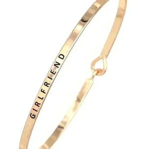 Girlfriend Message Bracelet